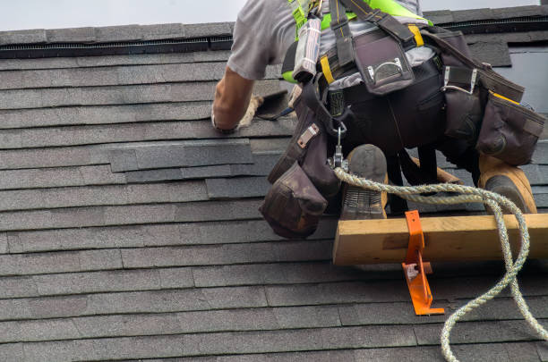 Best Emergency Roof Repair  in Fort Thompson, SD
